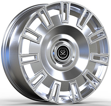 24 x 10,5 e 11 ruote da 1 pezzo fabbricate su misura per Rolls Royce Cullinan